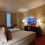 Hotel Garden Club